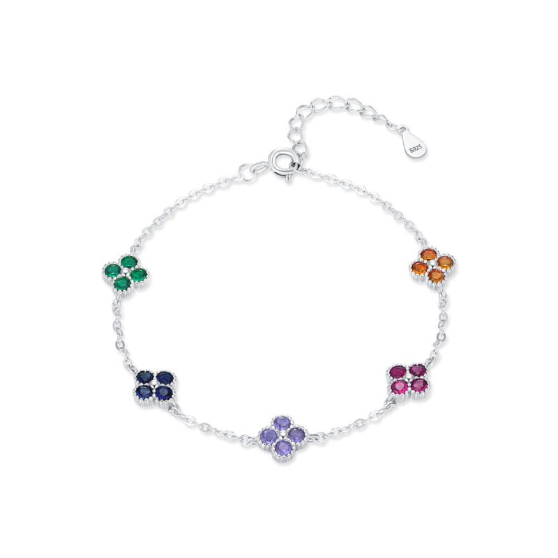 Luminous Clover Zircon Chain Bracelet